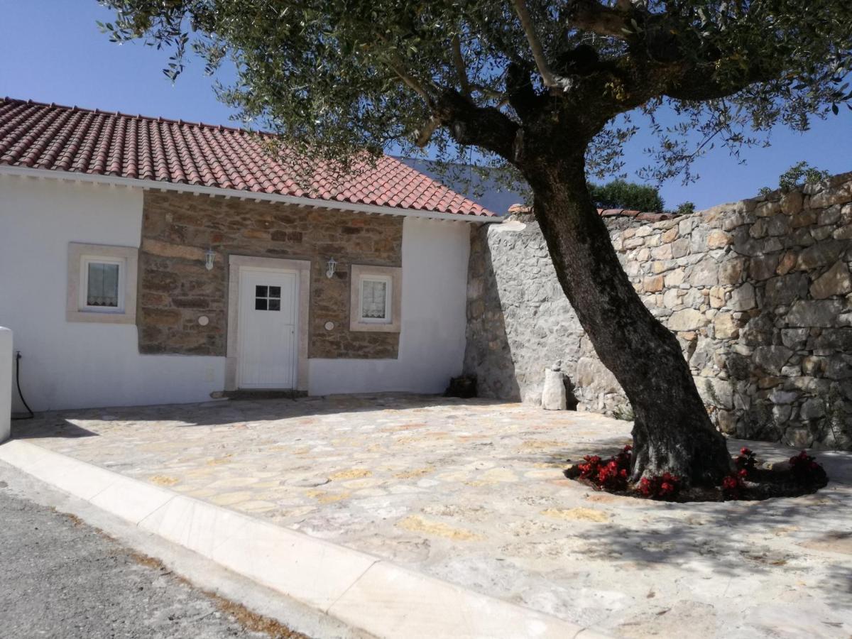 Villa Casa Da Figueirinha Casais dos Monizes Exterior foto